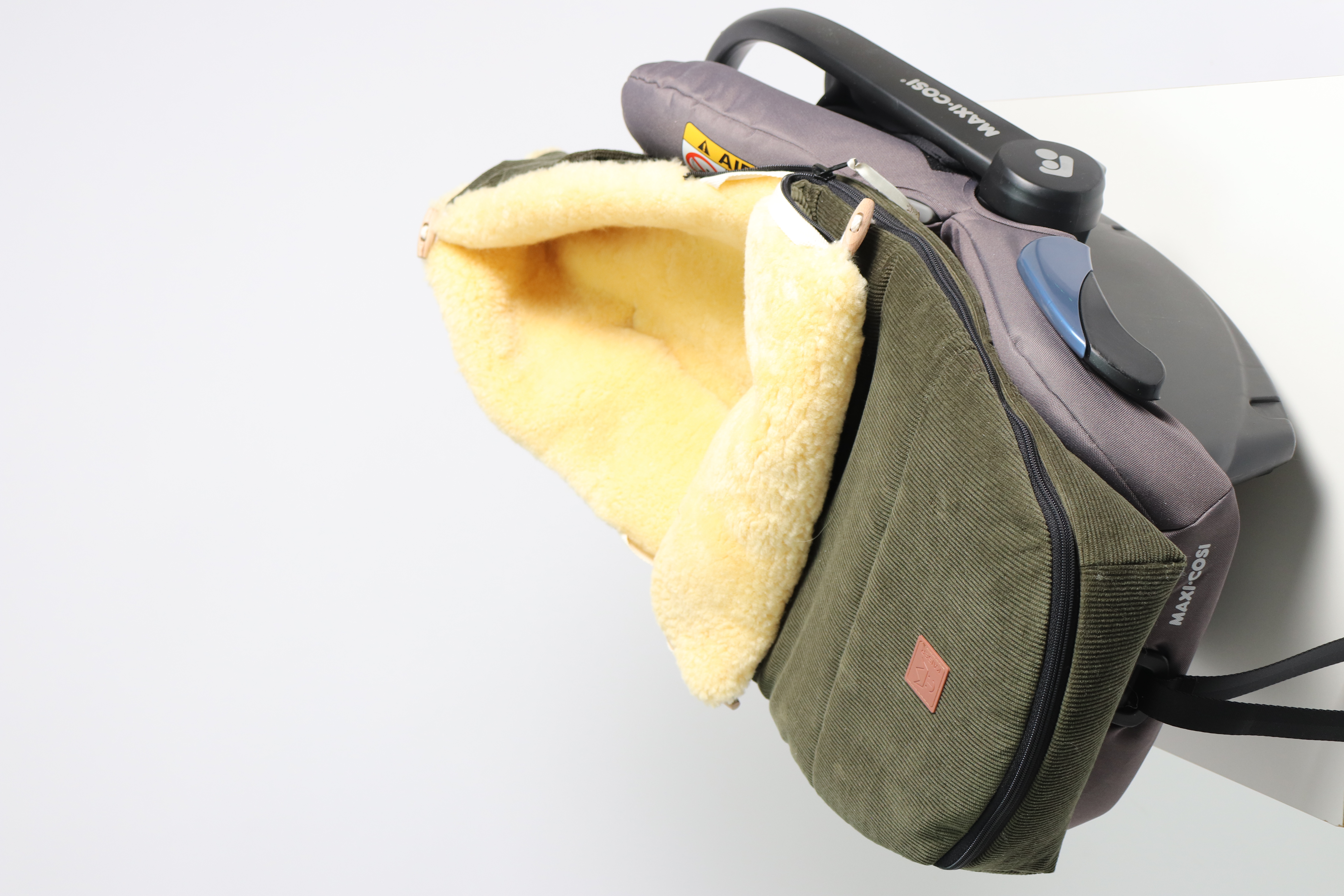 FILIA CORD Babyschalen Fußsack